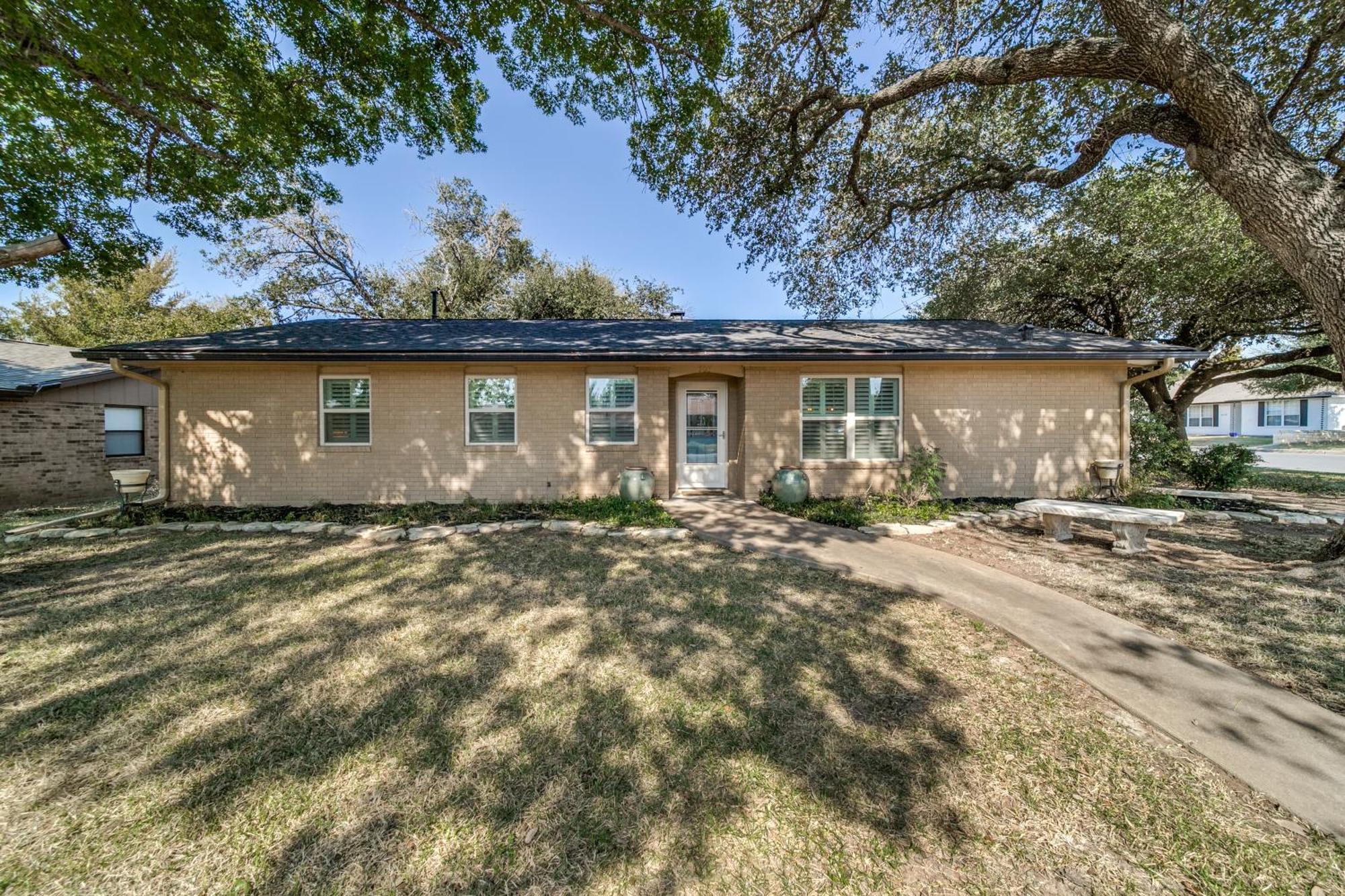 Charming Pet Friendly 4 Bdrm Home Mins To Main St And Wineries Fredericksburg Exterior foto